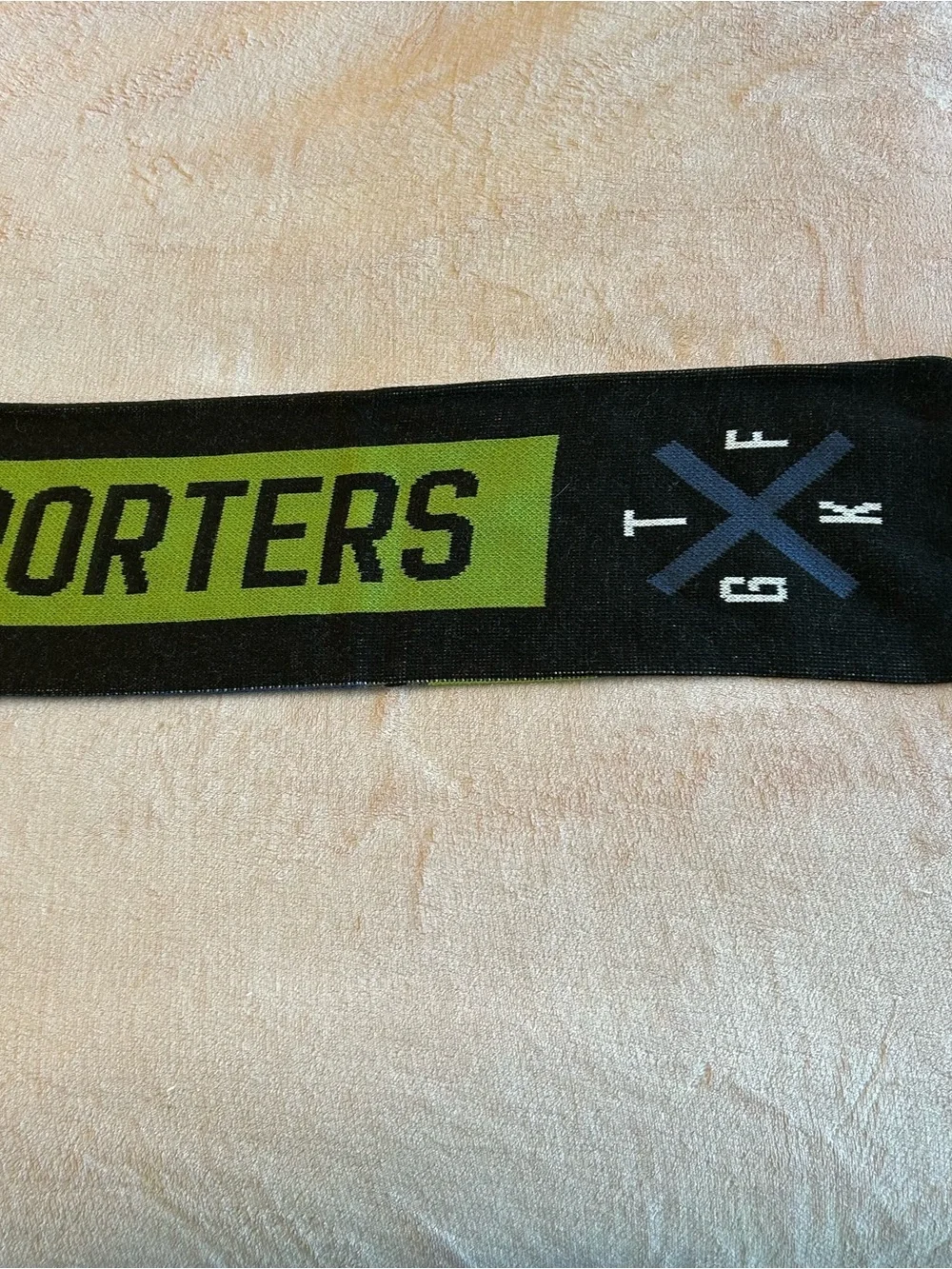 Seattle Sounders FC skull emerald city supporters 2005-2020 fringed scarf